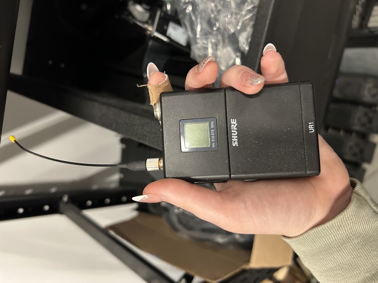 Wireless bodypack transmitter