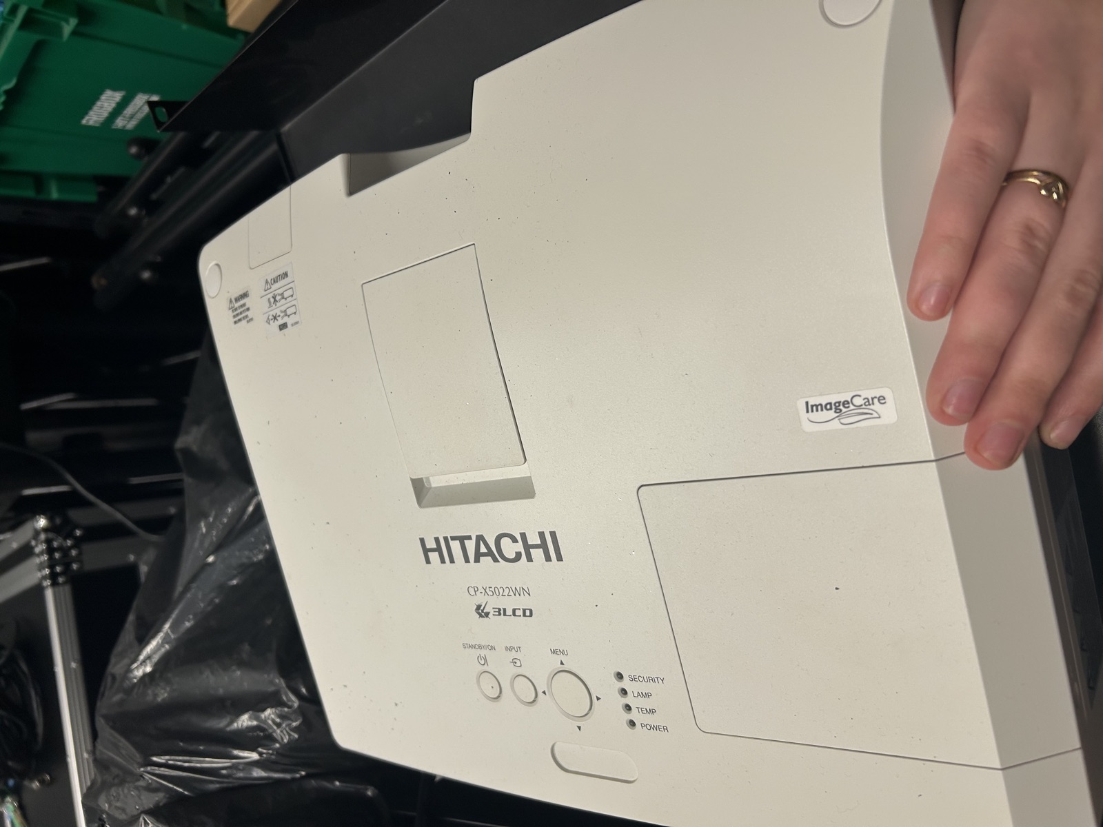 3LCD Multimedia Projector
